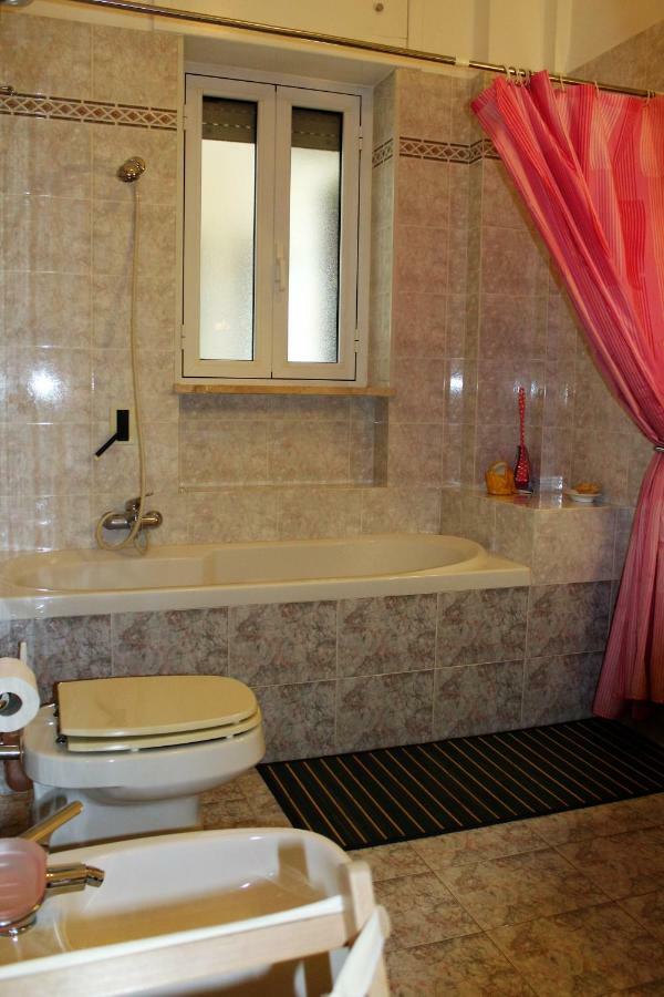 B&B L'Acchiatura เลชเช ภายนอก รูปภาพ