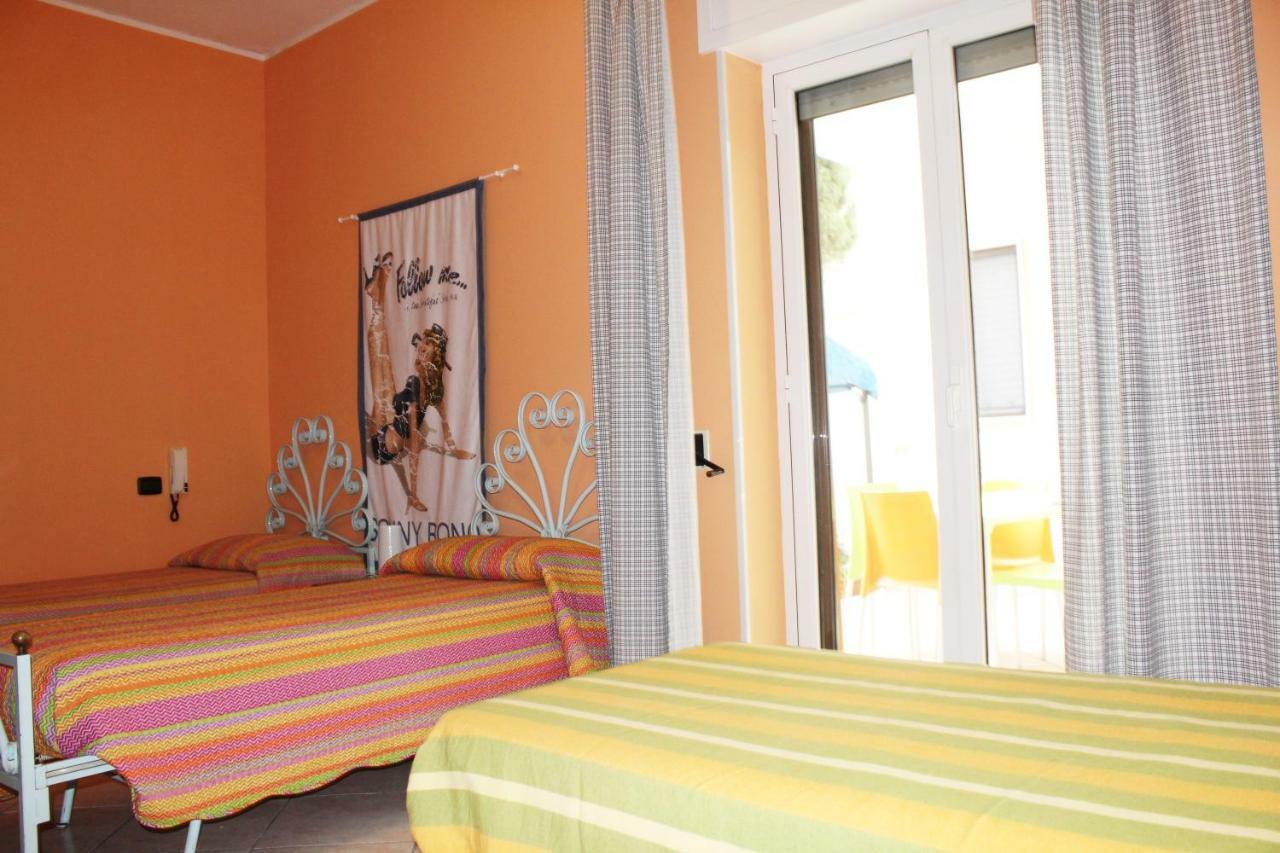 B&B L'Acchiatura เลชเช ห้อง รูปภาพ