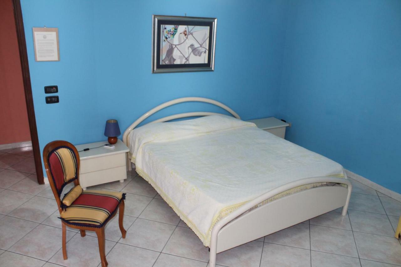 B&B L'Acchiatura เลชเช ภายนอก รูปภาพ